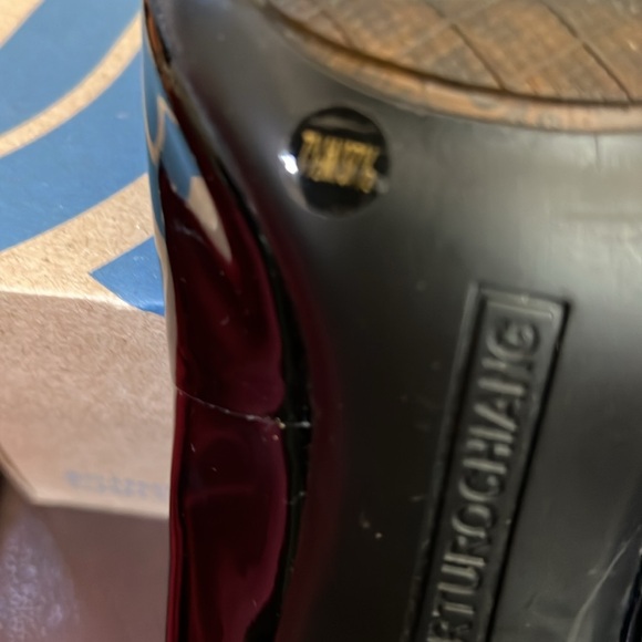 Arturo Chiang Perp Toe Patent Leather Heels in Black Sz 8 - Picture 8 of 11